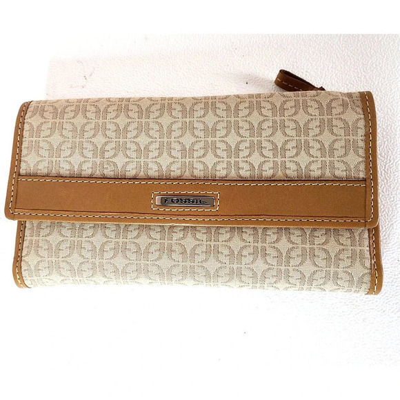 FOSSIL TRIFOLD SIGNATURE CLUTCH FABRIC LEATHER WALLET EXTERIOR POCKET - Picture 1 of 6